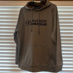 Mens Under Armour gray sweatshirt